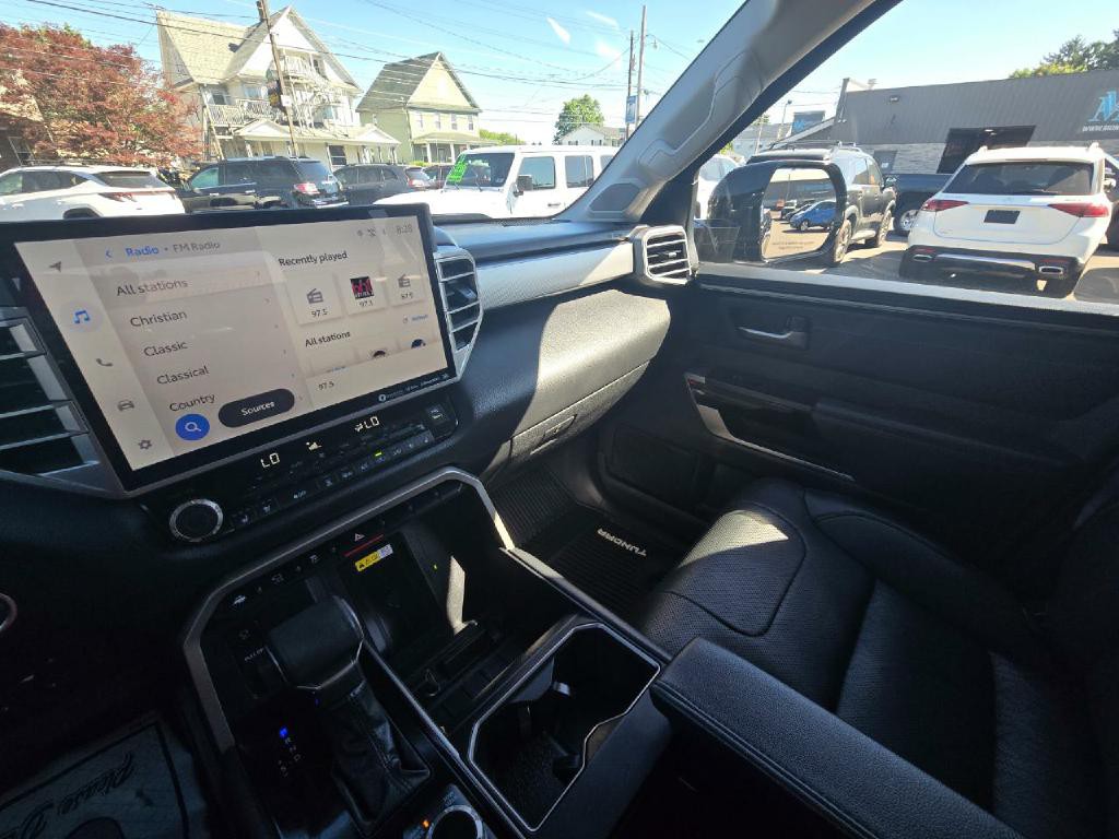 2023 Toyota Tundra Image 11