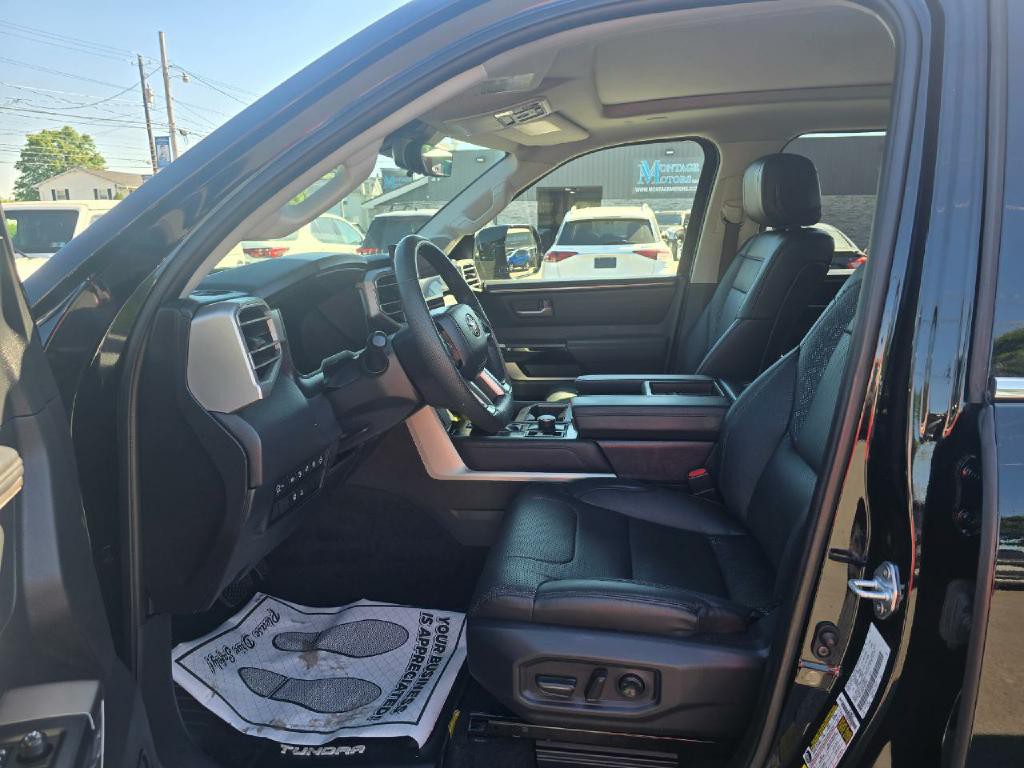 2023 Toyota Tundra Image 12