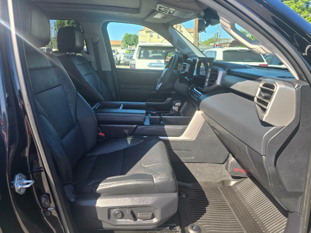 2023 Toyota Tundra Image 15