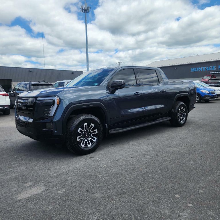 2026 GMC Sierra Image 3