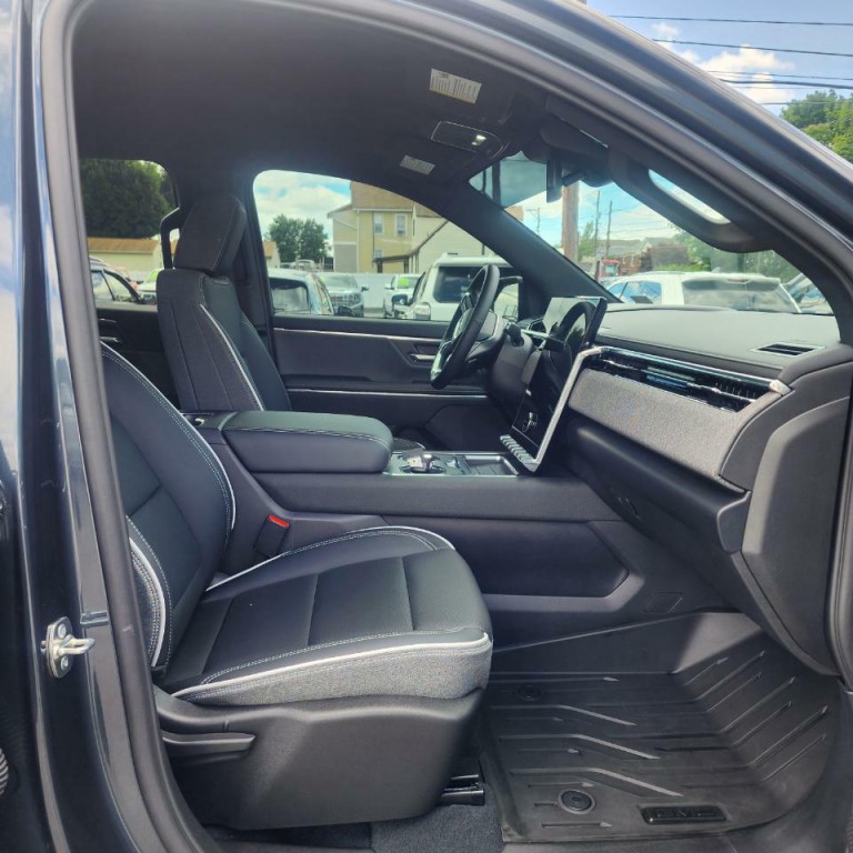 2026 GMC Sierra Image 13