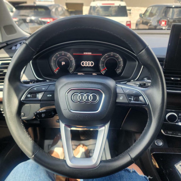 2023 Audi Q5 Image 8