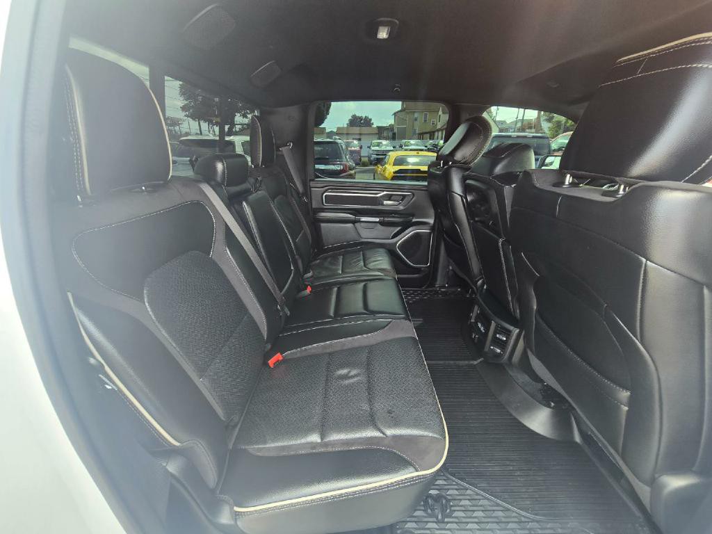 2023 RAM 1500 Image 15