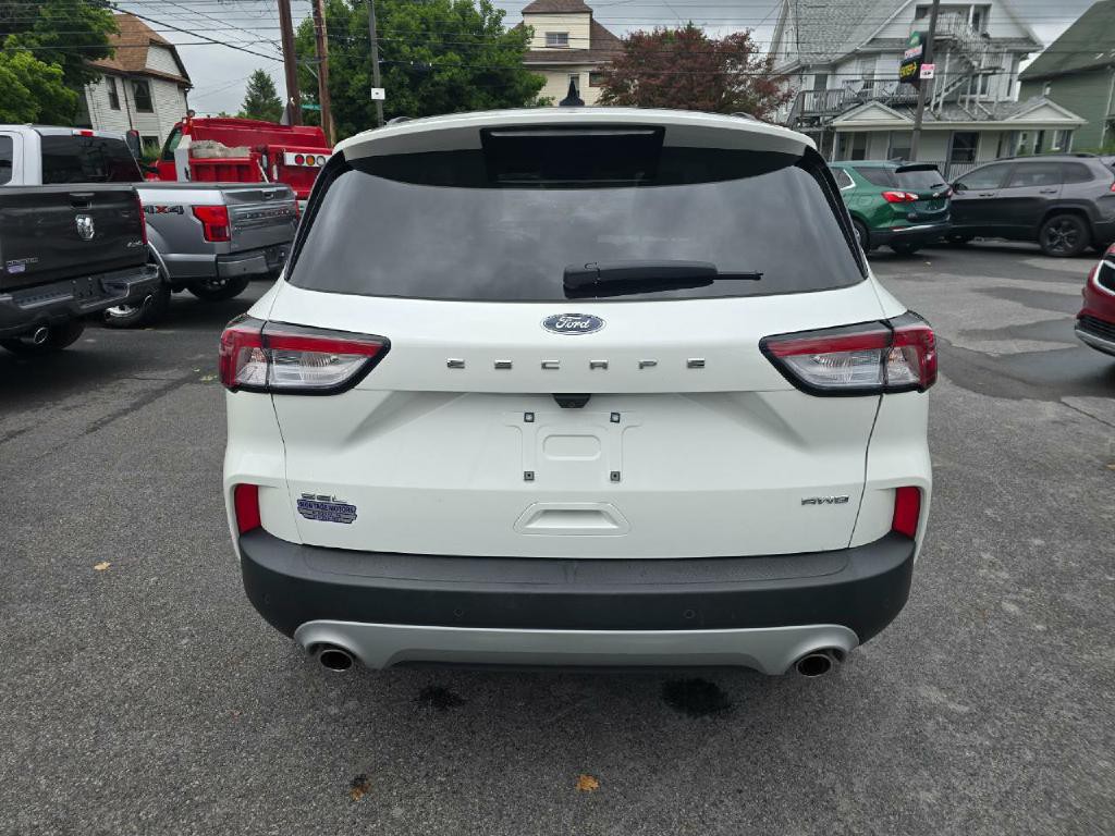 2022 Ford Escape Image 17