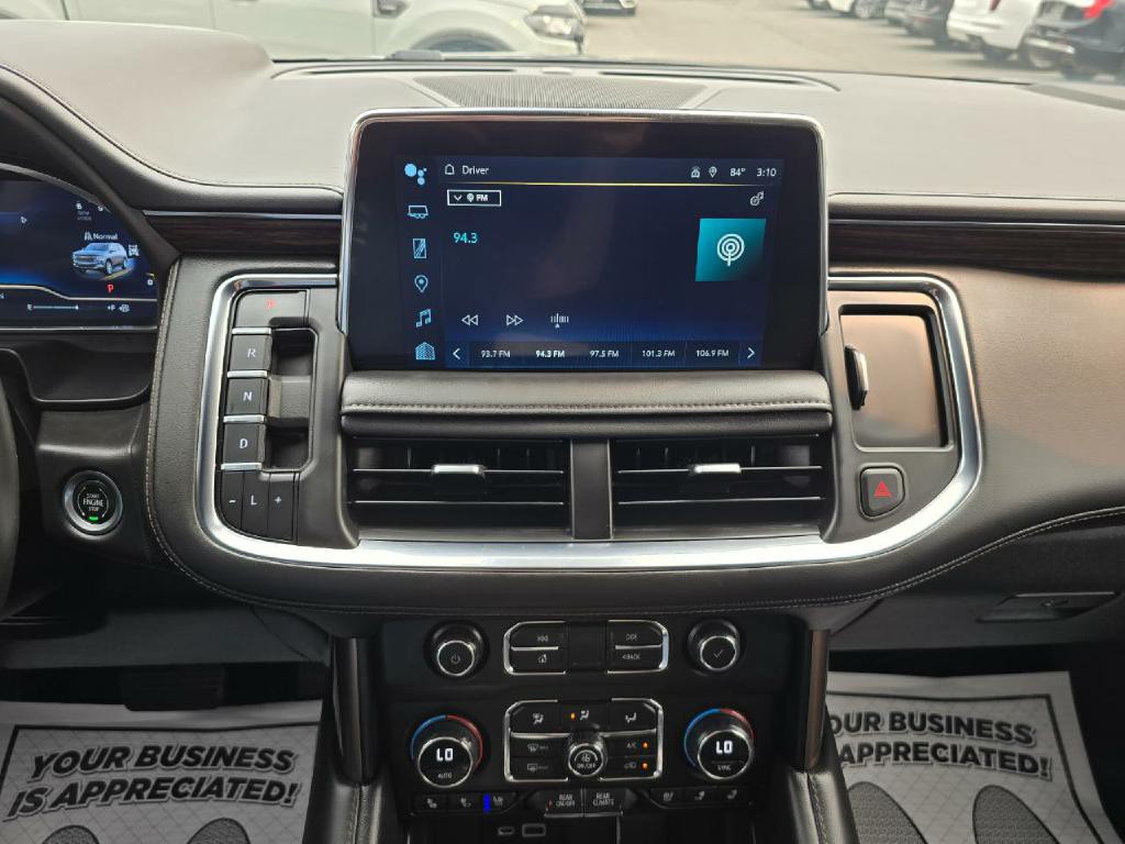2023 Chevrolet Suburban Image 9