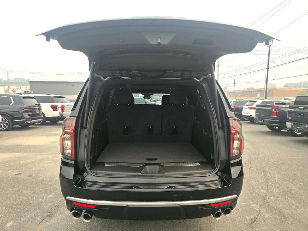 2023 Chevrolet Suburban Image 20