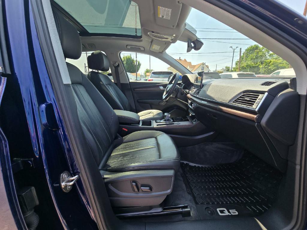 2021 Audi Q5 Image 16