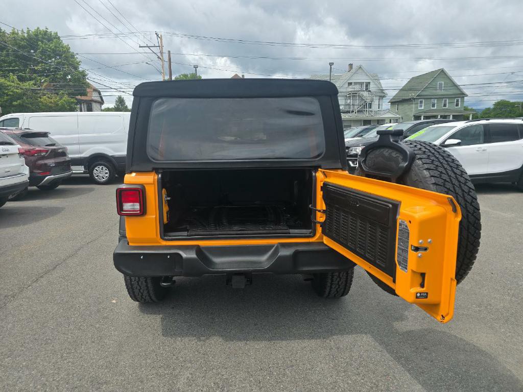 2021 Jeep Wrangler Image 18