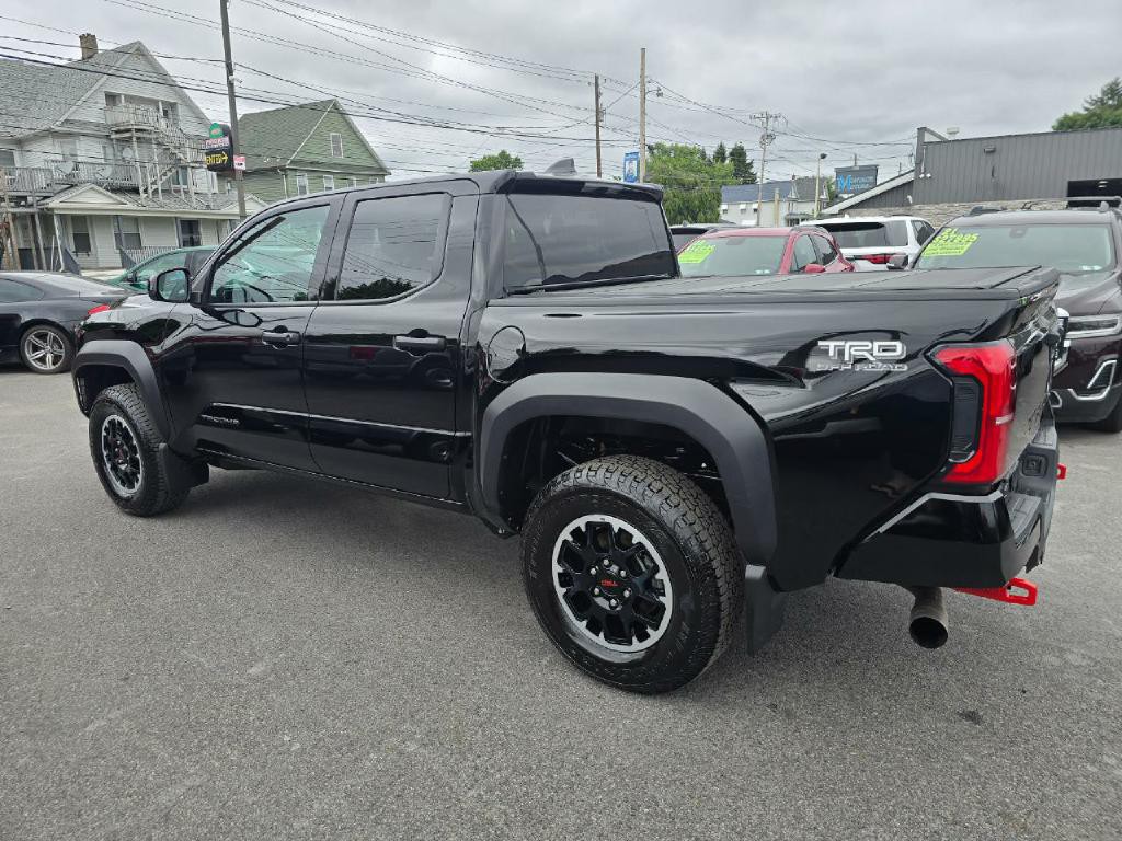 2025 Toyota Tacoma Image 4