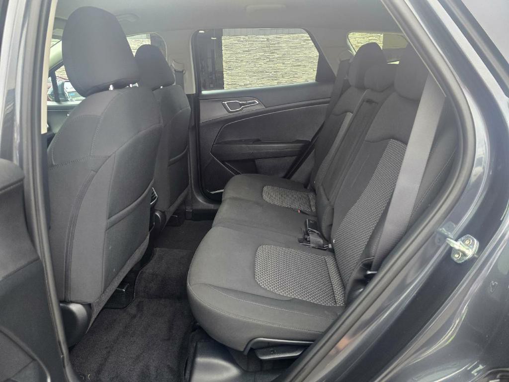 2023 Kia Sportage Image 13