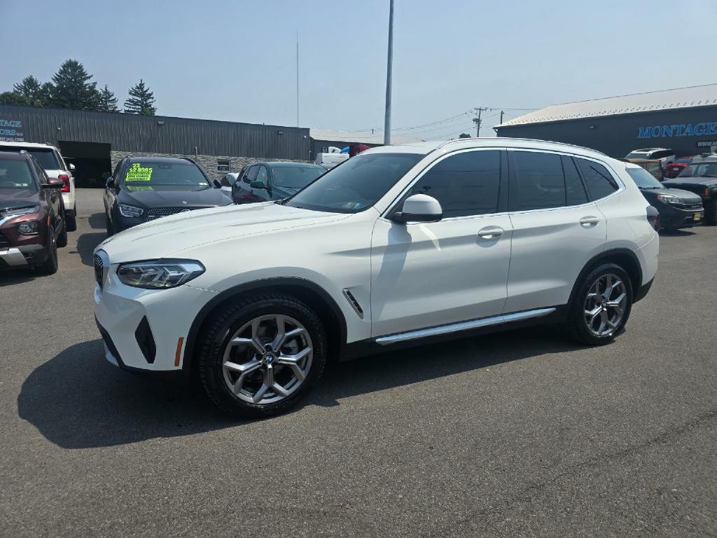 2022 BMW X3 Image 3