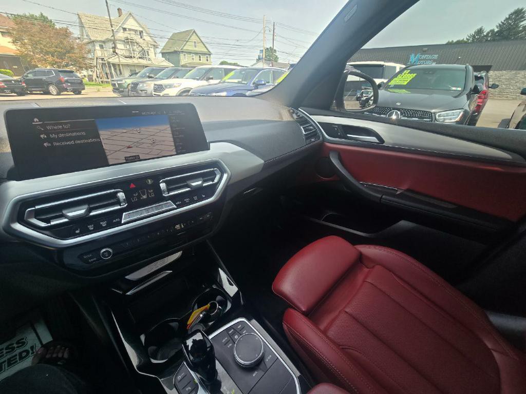 2022 BMW X3 Image 12