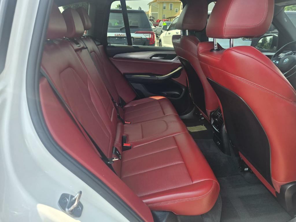 2022 BMW X3 Image 15