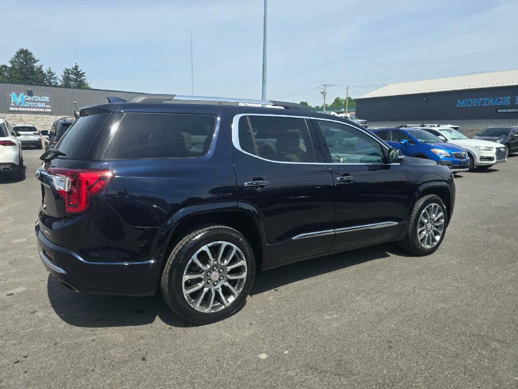 2022 GMC Acadia Image 5