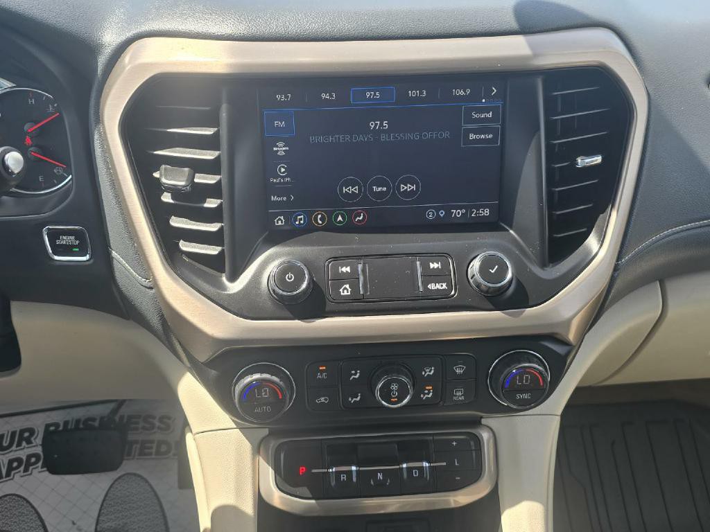 2022 GMC Acadia Image 9