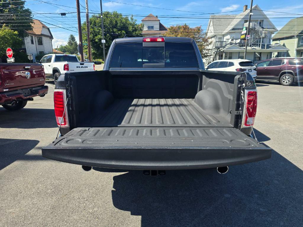 2017 RAM 1500 Image 18