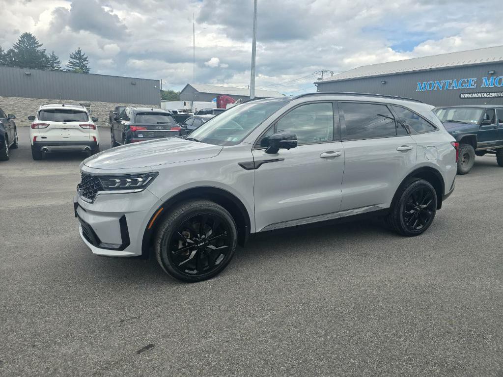 2023 Kia Sorento Image 3