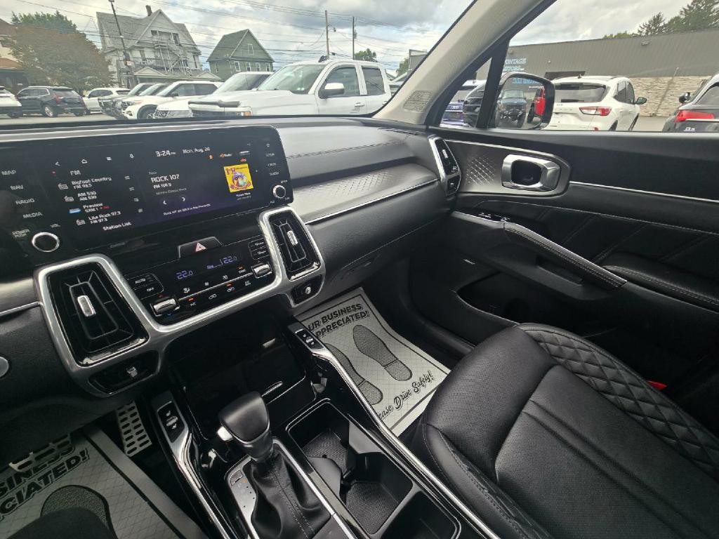 2023 Kia Sorento Image 12