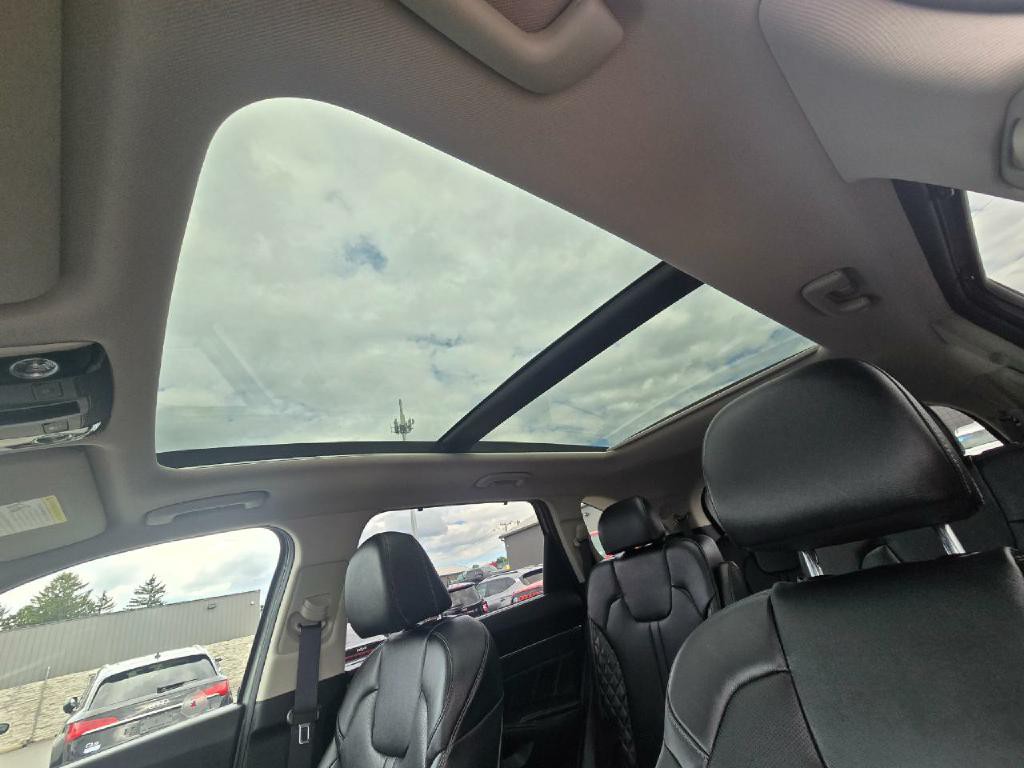 2023 Kia Sorento Image 13