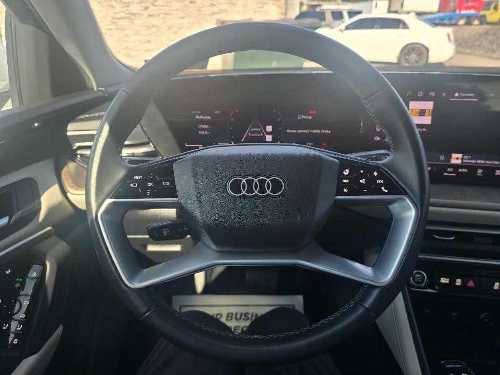 2025 Audi Q5 Image 7