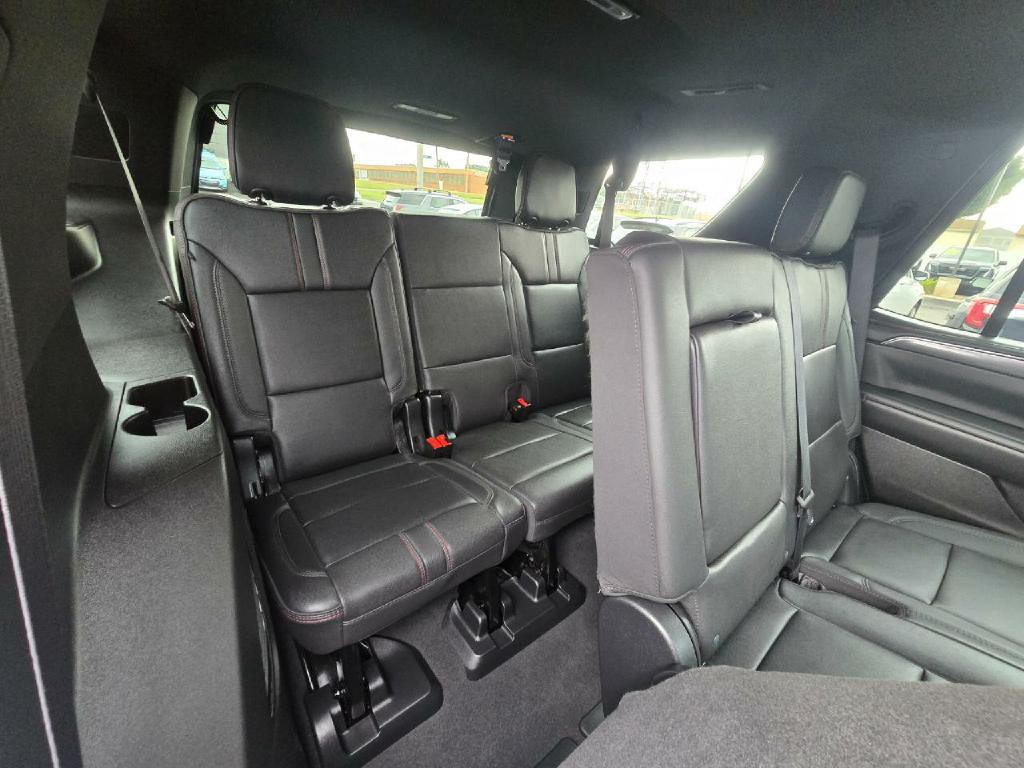 2023 Chevrolet Tahoe Image 16