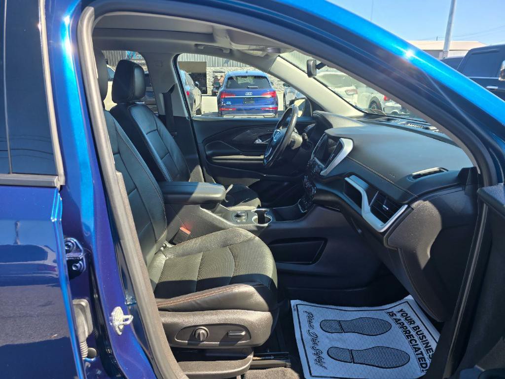 2020 GMC Terrain Image 16