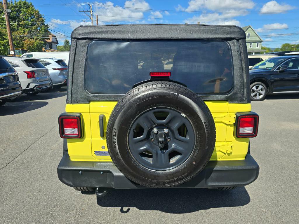 2023 Jeep Wrangler Image 17
