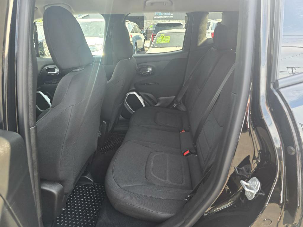 2019 Jeep Renegade Image 13