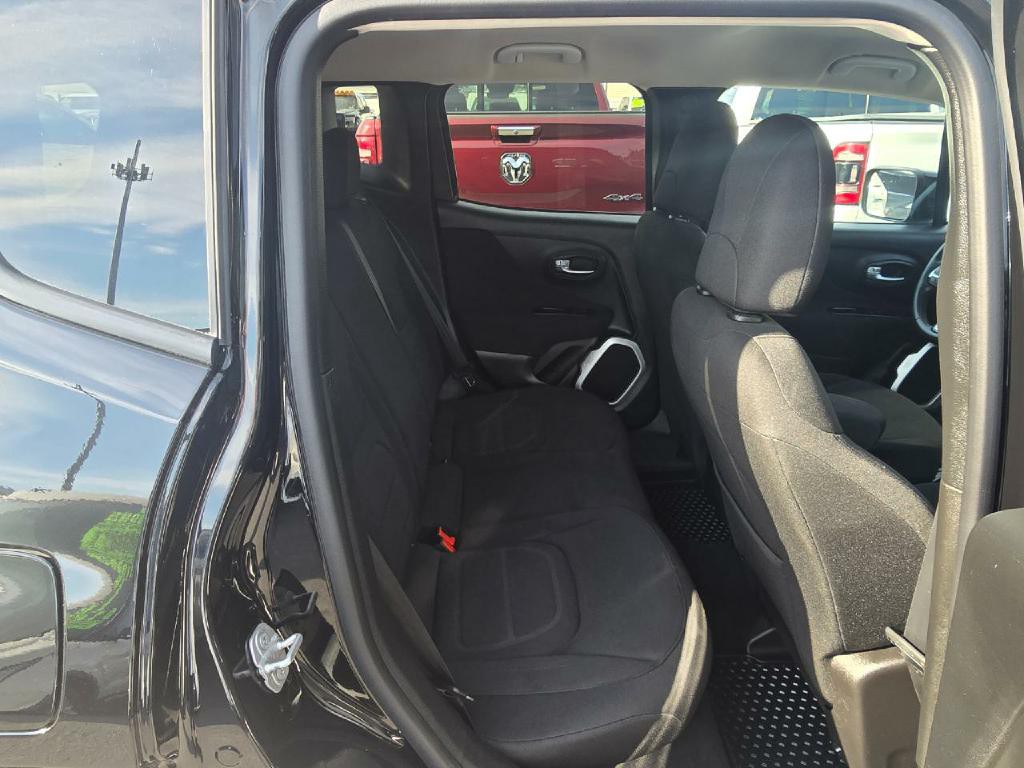 2019 Jeep Renegade Image 14