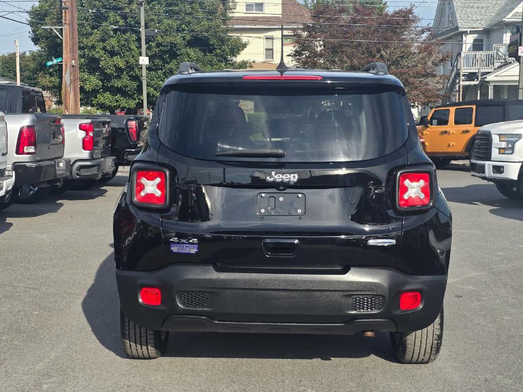 2019 Jeep Renegade Image 16