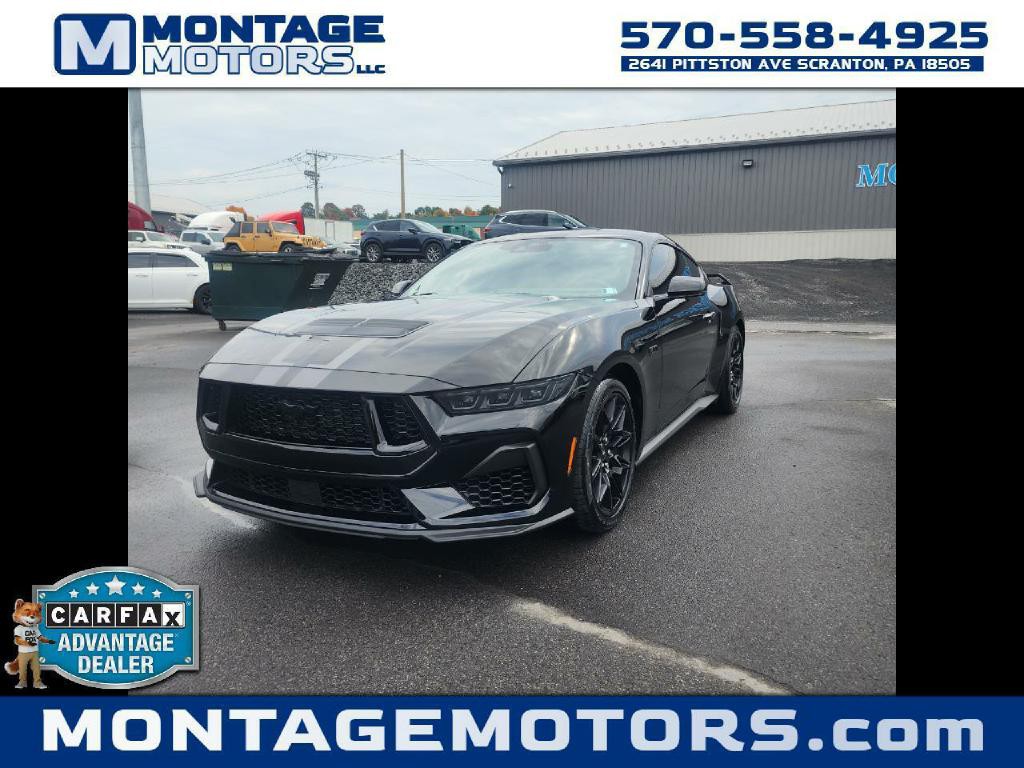 2024 Ford Mustang Image 1