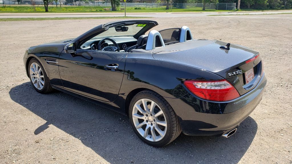 2016 Mercedes-Benz SLK-Class Image 6