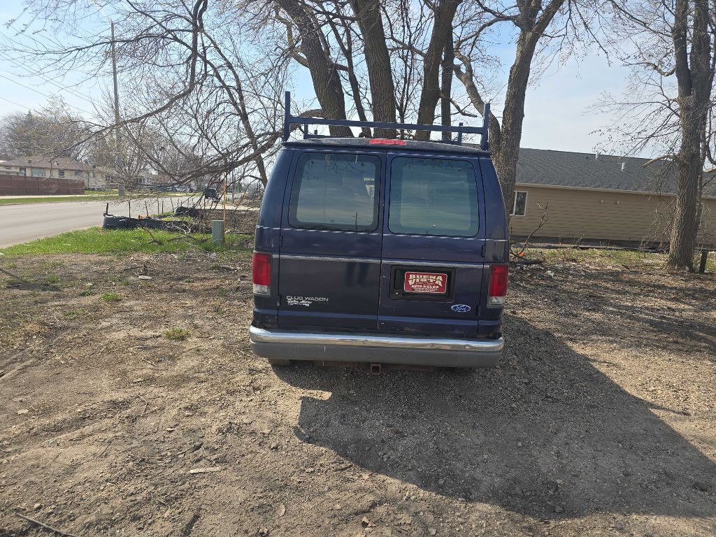1995 Ford E-150 Image 3