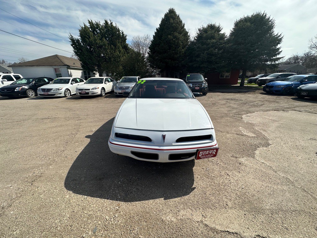 1992 Pontiac Grand Prix Image 8