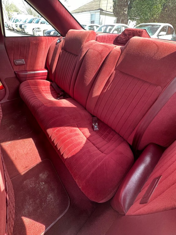 1992 Pontiac Grand Prix Image 11
