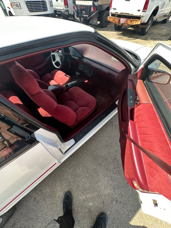 1992 Pontiac Grand Prix Image 12