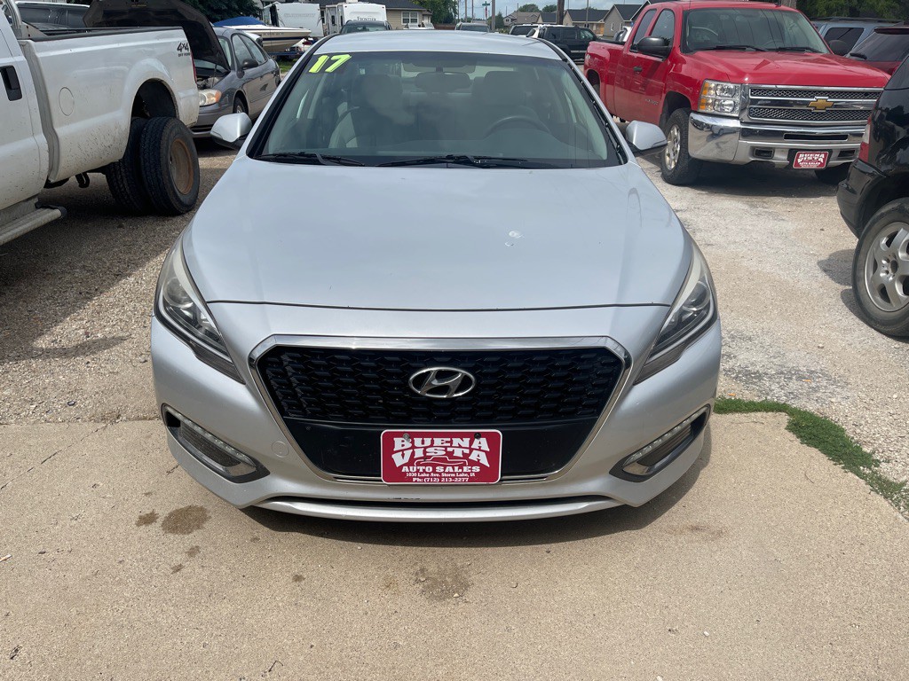 2017 Hyundai Sonata Image 3