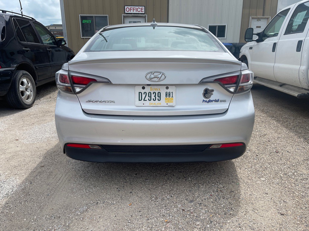 2017 Hyundai Sonata Image 4