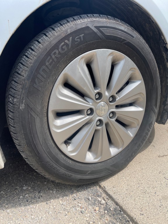 2017 Hyundai Sonata Image 8