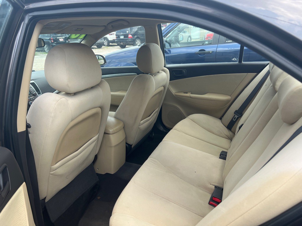 2010 Hyundai Sonata Image 7