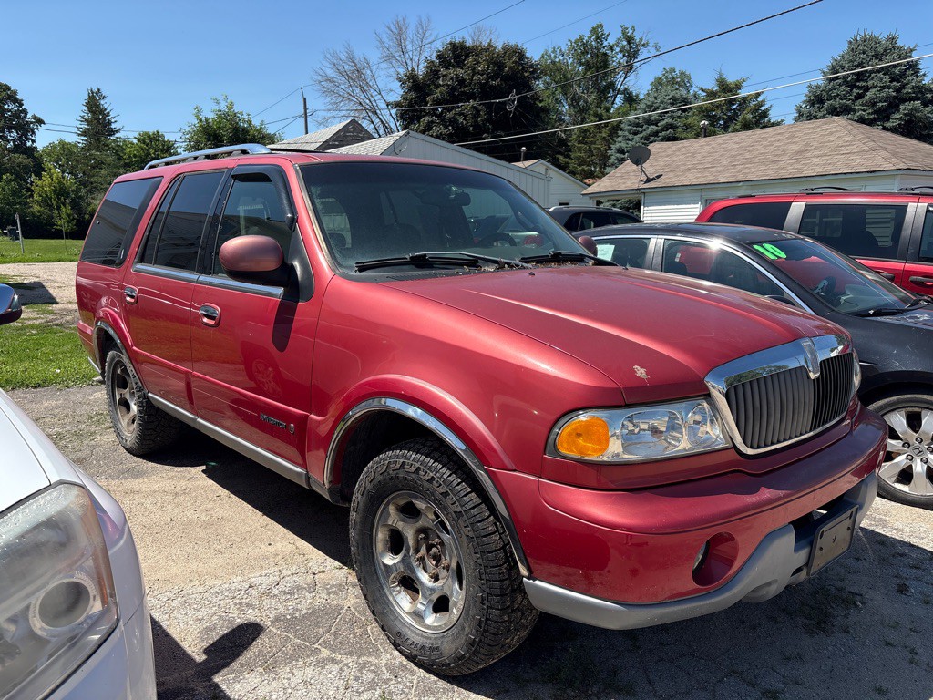 2000 Lincoln Navigator Image 2