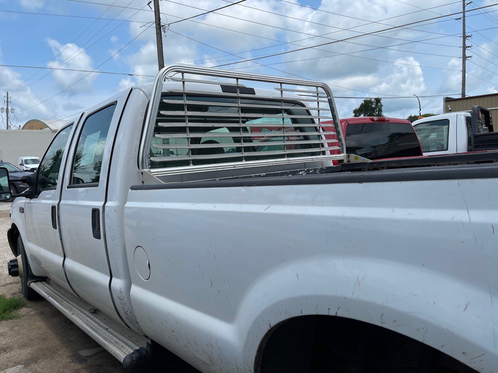 2000 Ford F-350 Image 4
