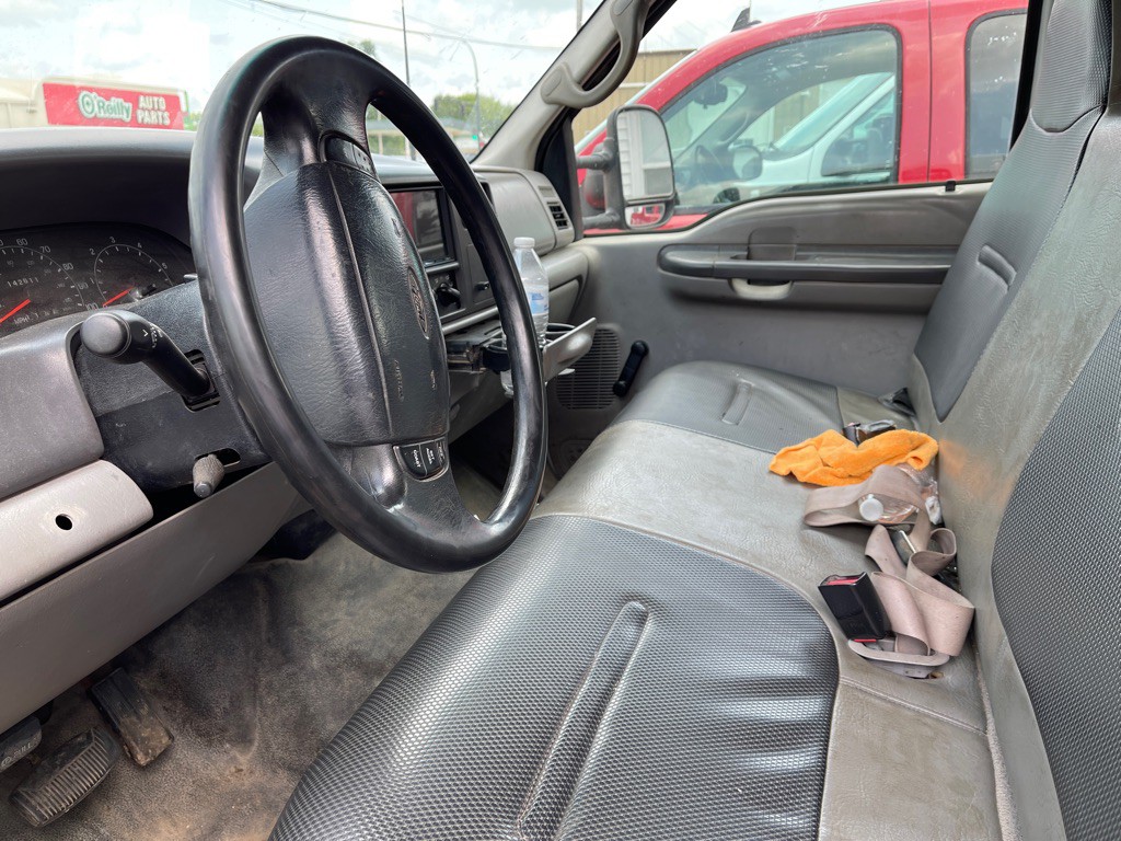 2000 Ford F-350 Image 6