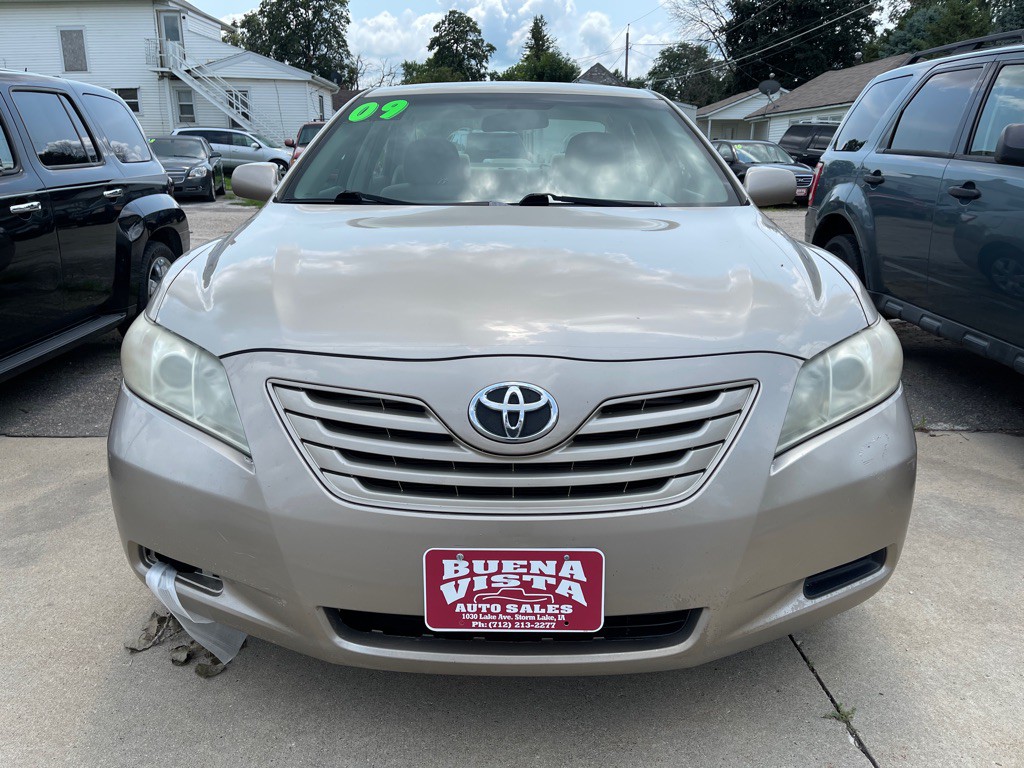 2009 Toyota Camry Image 2