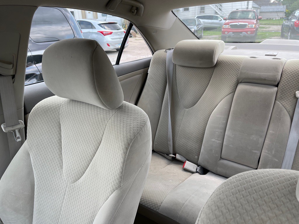2009 Toyota Camry Image 7
