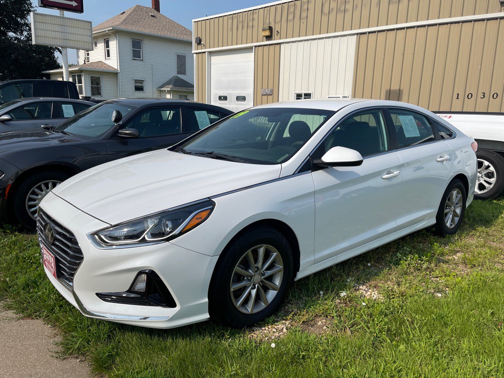 2019 Hyundai Sonata Image 1