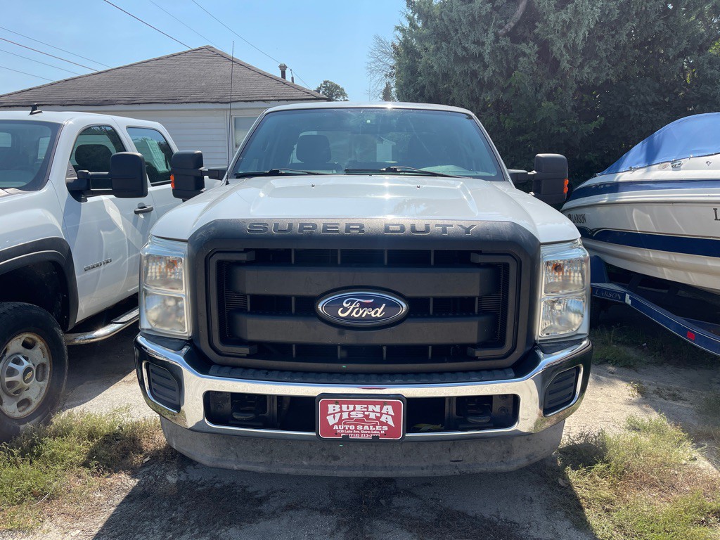 2011 Ford F-250 Image 2