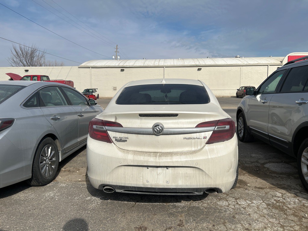 2014 Buick Regal Image 8