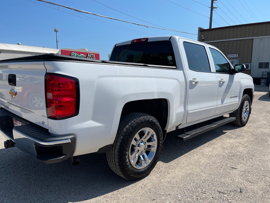 2018 Chevrolet Silverado 1500 Image 3