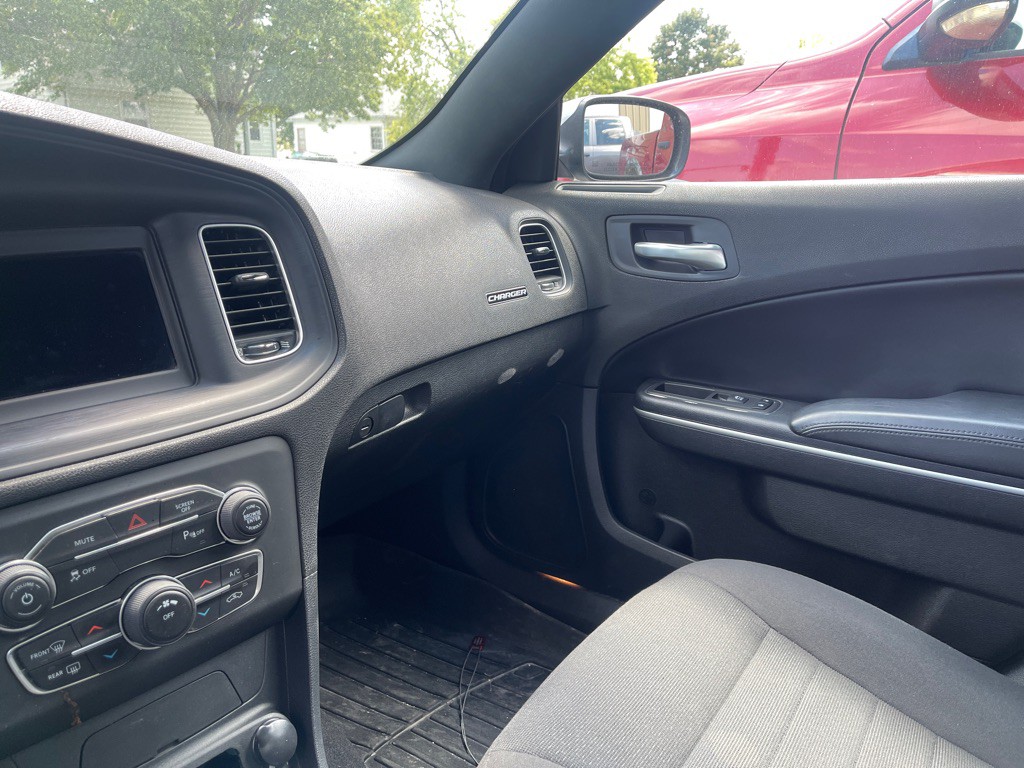 2019 Dodge Charger Image 8